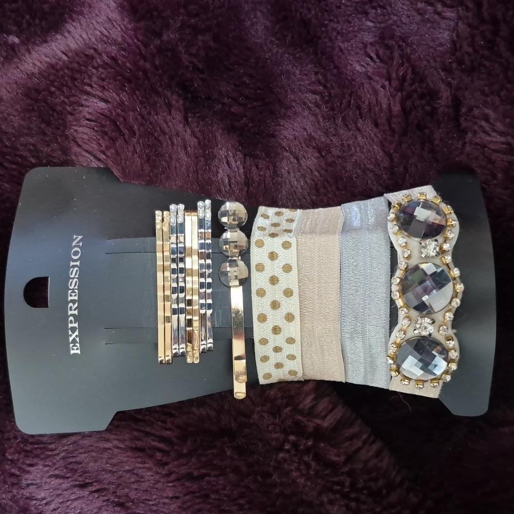 Expression Silver and Gold Tone 13 Piece Hair Accessory Set, New With Tags